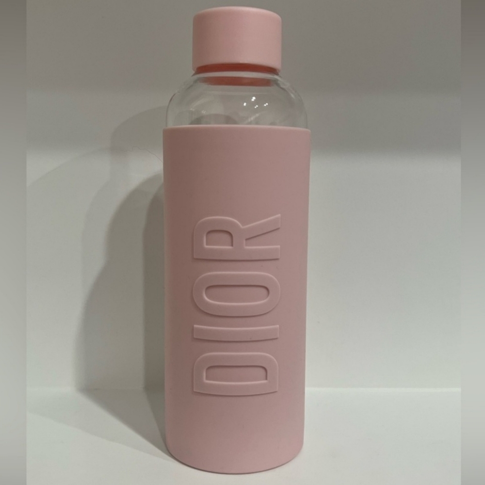 NIB Limited Edition Christian Dior Glass Water Bottle - Picture 10 of 10